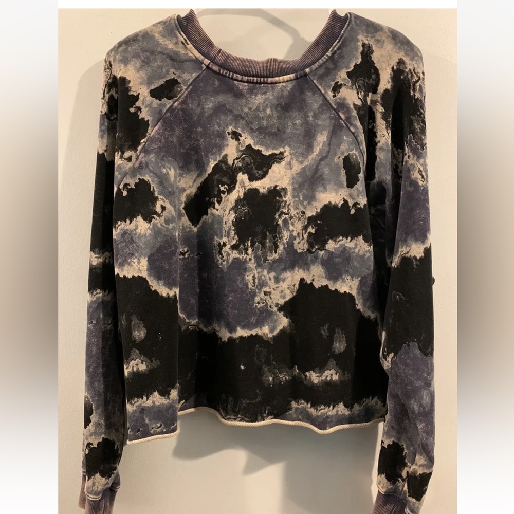 Joy Lab Marble Tie Dye Crop Sweatshirt